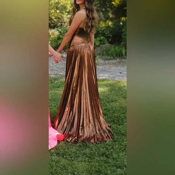 Sherri Hill Metallic Corset Prom Dress - Picture 4 of 5